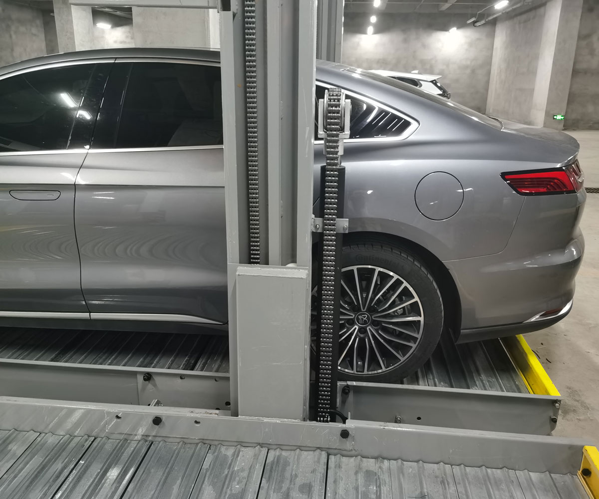 延長縣四柱簡易升降機械立體停車設(shè)備二手